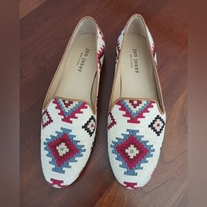 Jon Josef tapestry flats southwest inspired design size 8